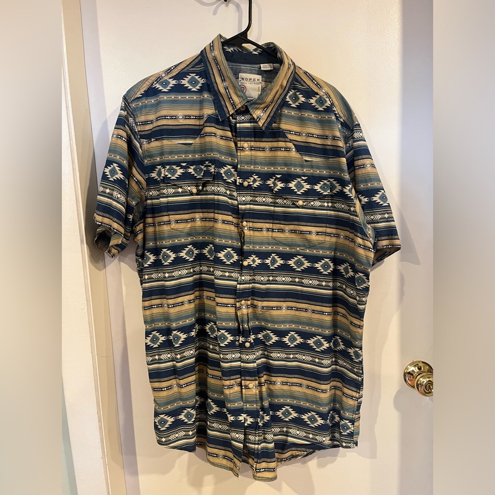 Roper Pearl snap collared western button shirt